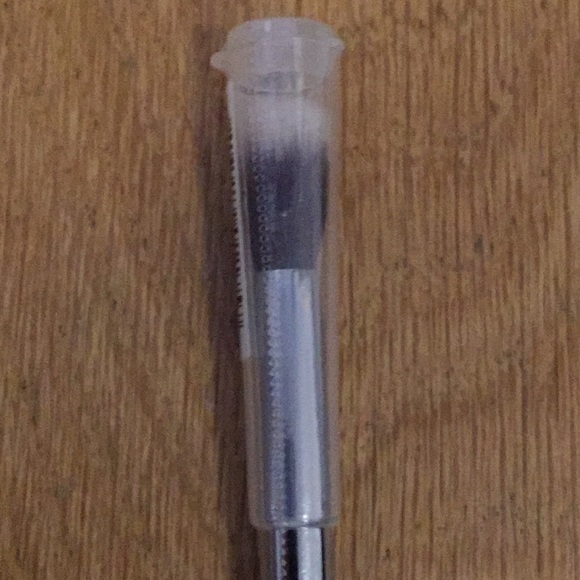 Ulta Blending Crease Airbrush - Picture 3 of 3